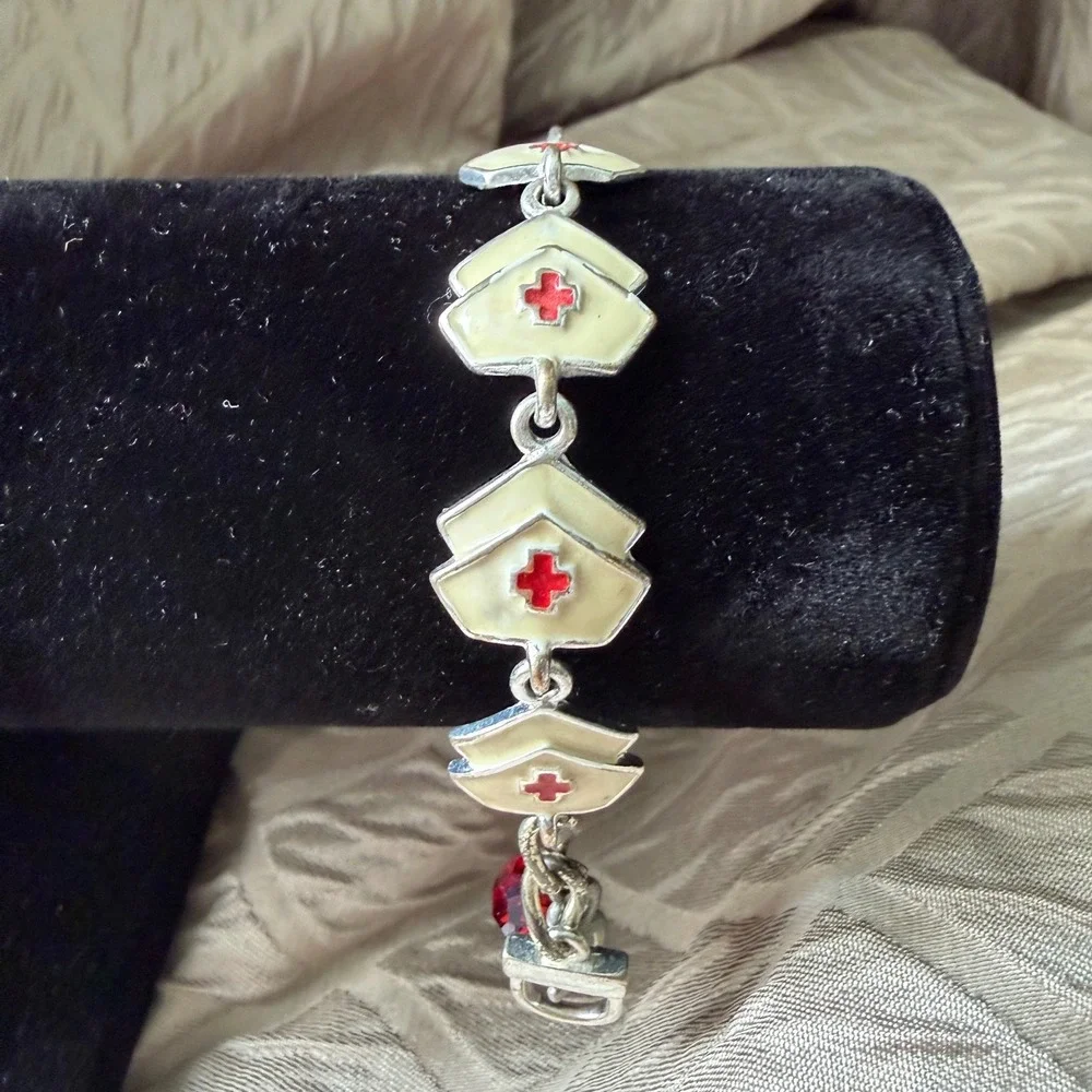 Y2K Vintage Nurse Hospital Cap Charm Bracelet Gifting